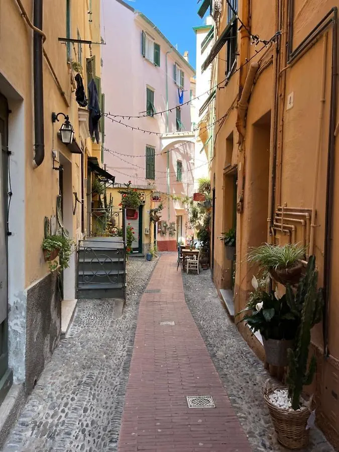 La Scalinata Apartment Bordighera 0*,